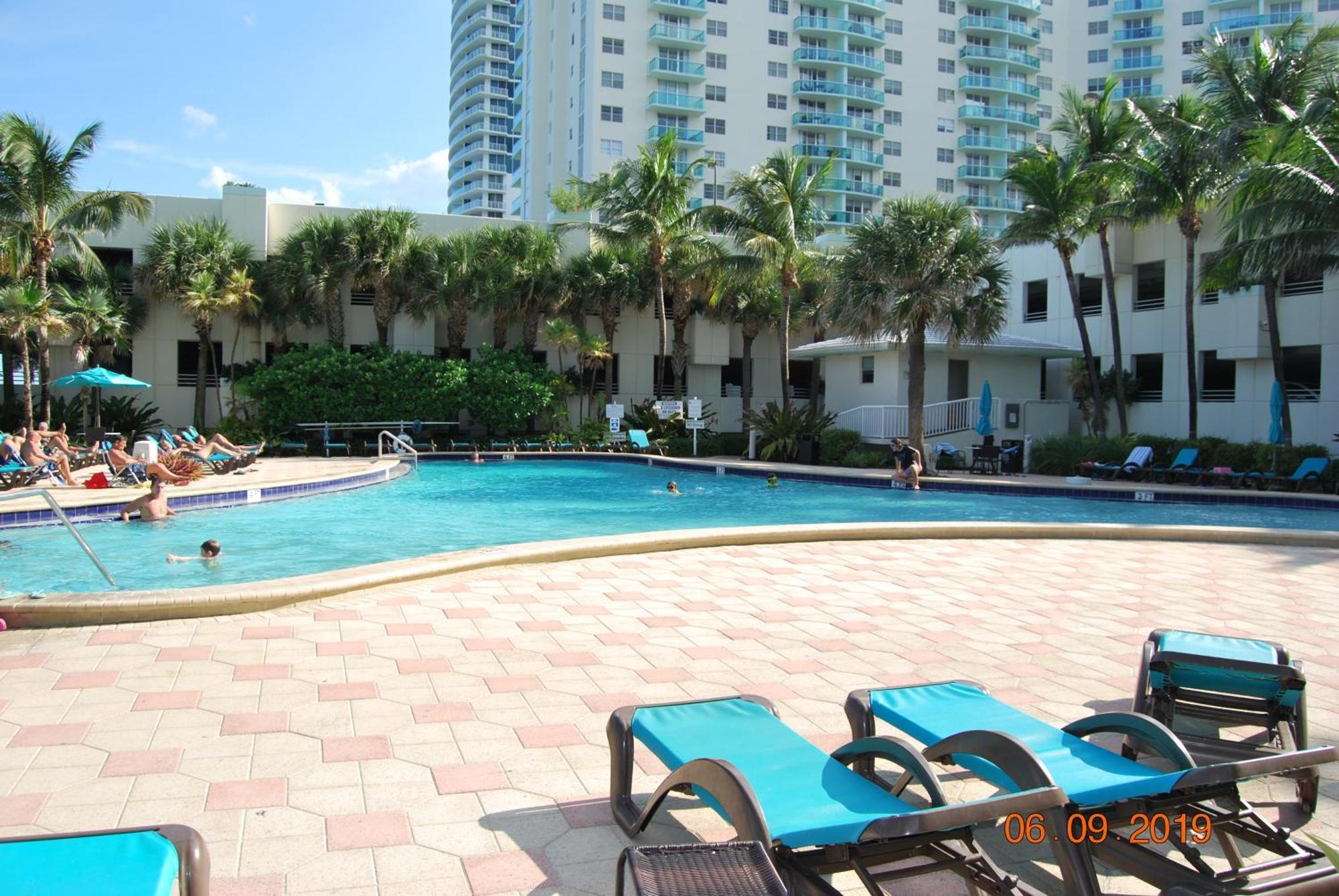 The Tides Apartment Hollywood Eksteriør billede